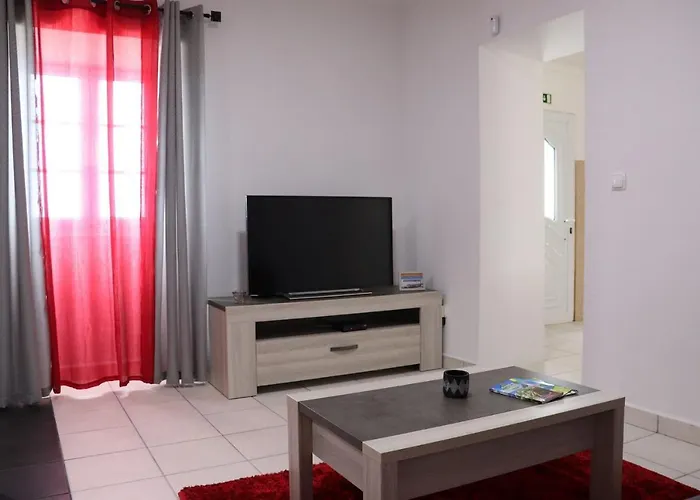 Casa Sol Nascente * Нордешти